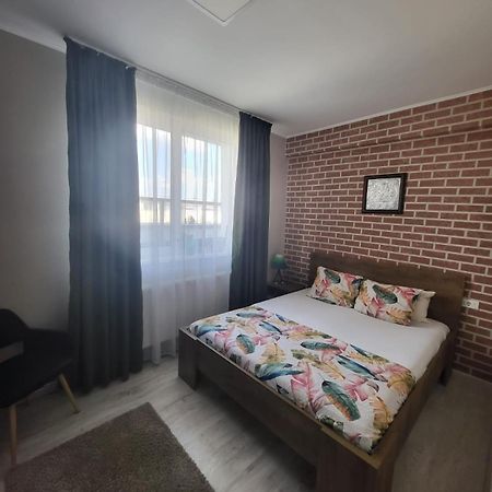 Demure Terrace Apartment Bukarest Kültér fotó